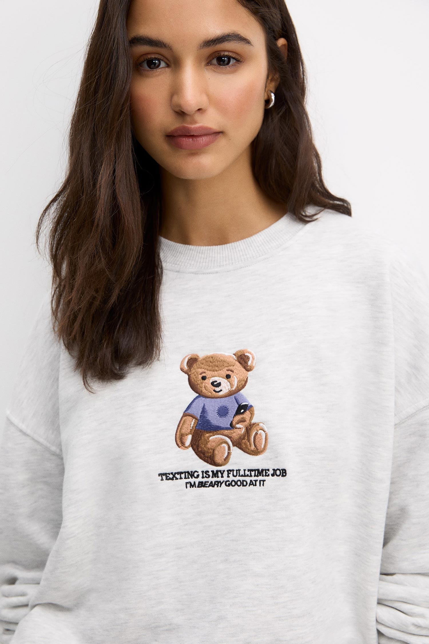 EMBROIDERED BEAR SWEATSHIRT - Image 4